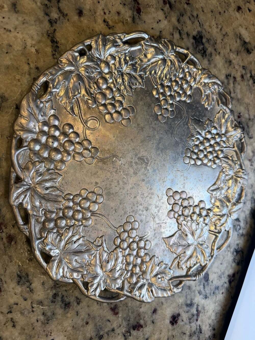 Vintage 1995 Arthur Court Grape Cluster Round Aluminum Serving Tray